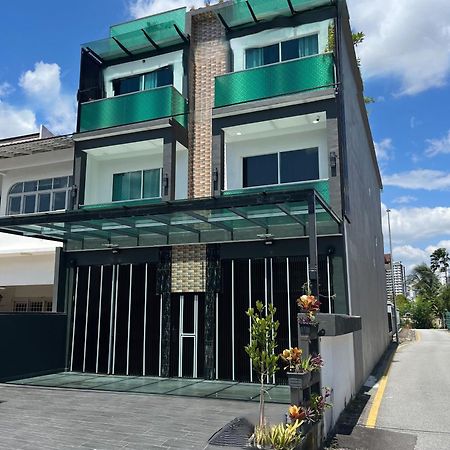 Prime Suite At Ampang - Individual Private Rooms Kuala Lumpur Exterior photo