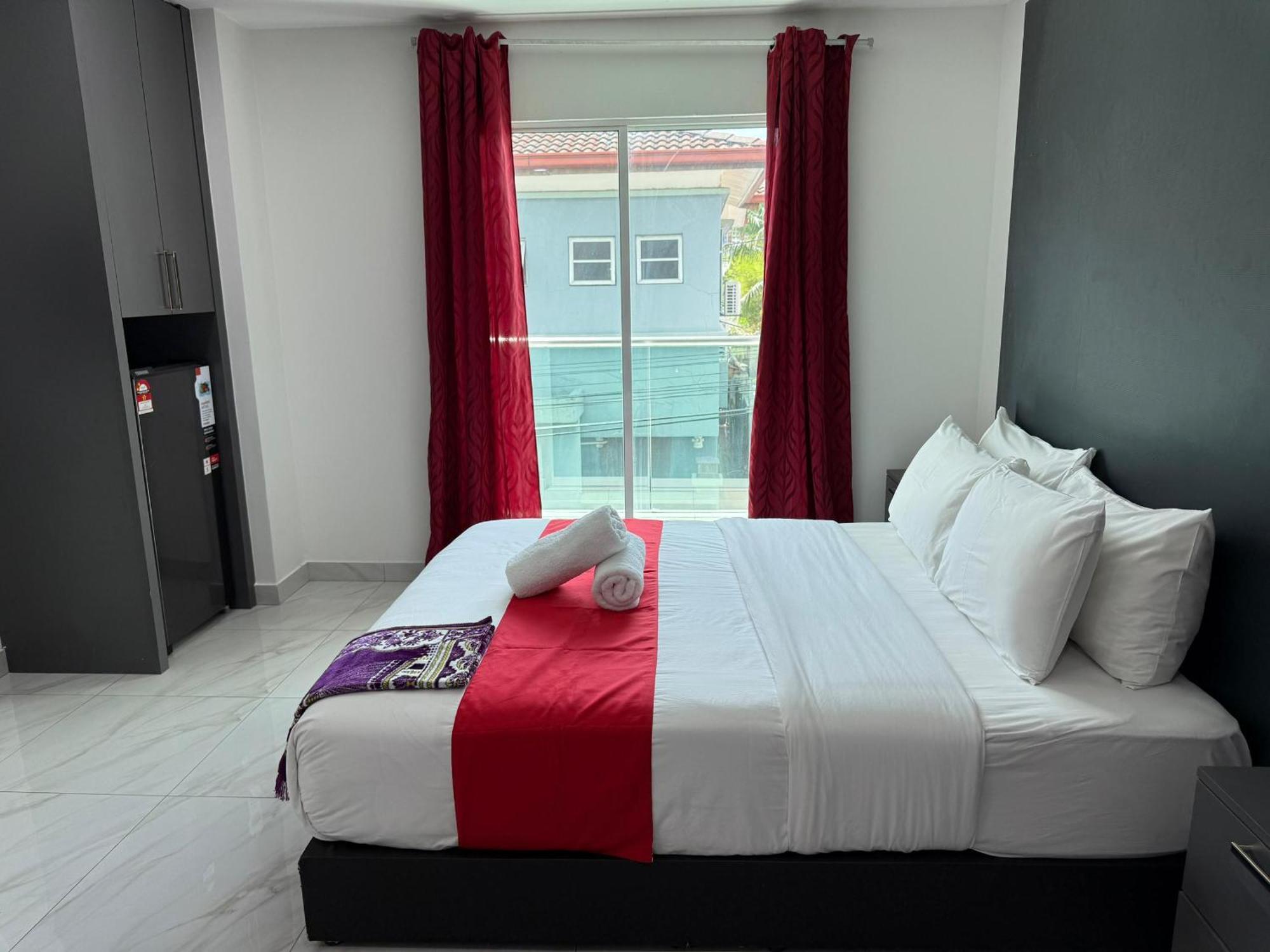 Prime Suite At Ampang - Individual Private Rooms Kuala Lumpur Exterior photo